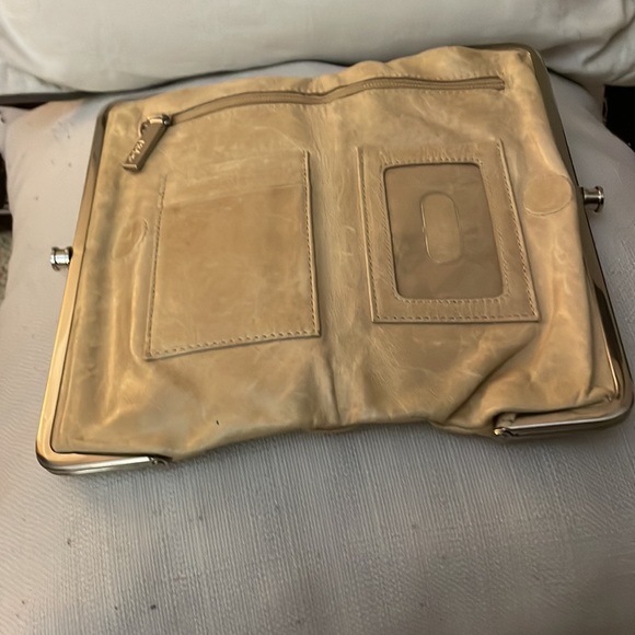 Hobo Wallet - Picture 5 of 12